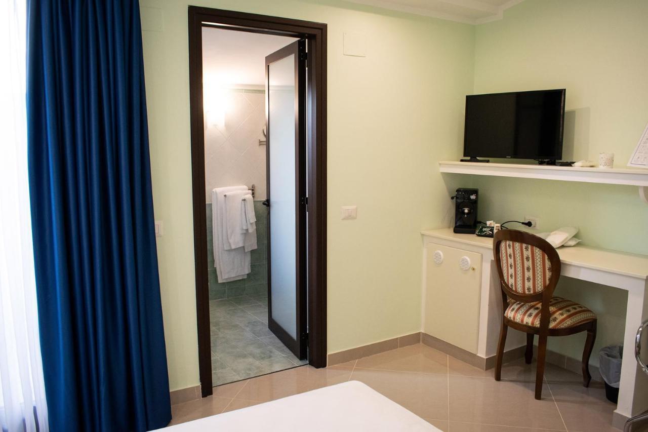 Relais Villa Del Carmelo Castel San Giorgio Εξωτερικό φωτογραφία